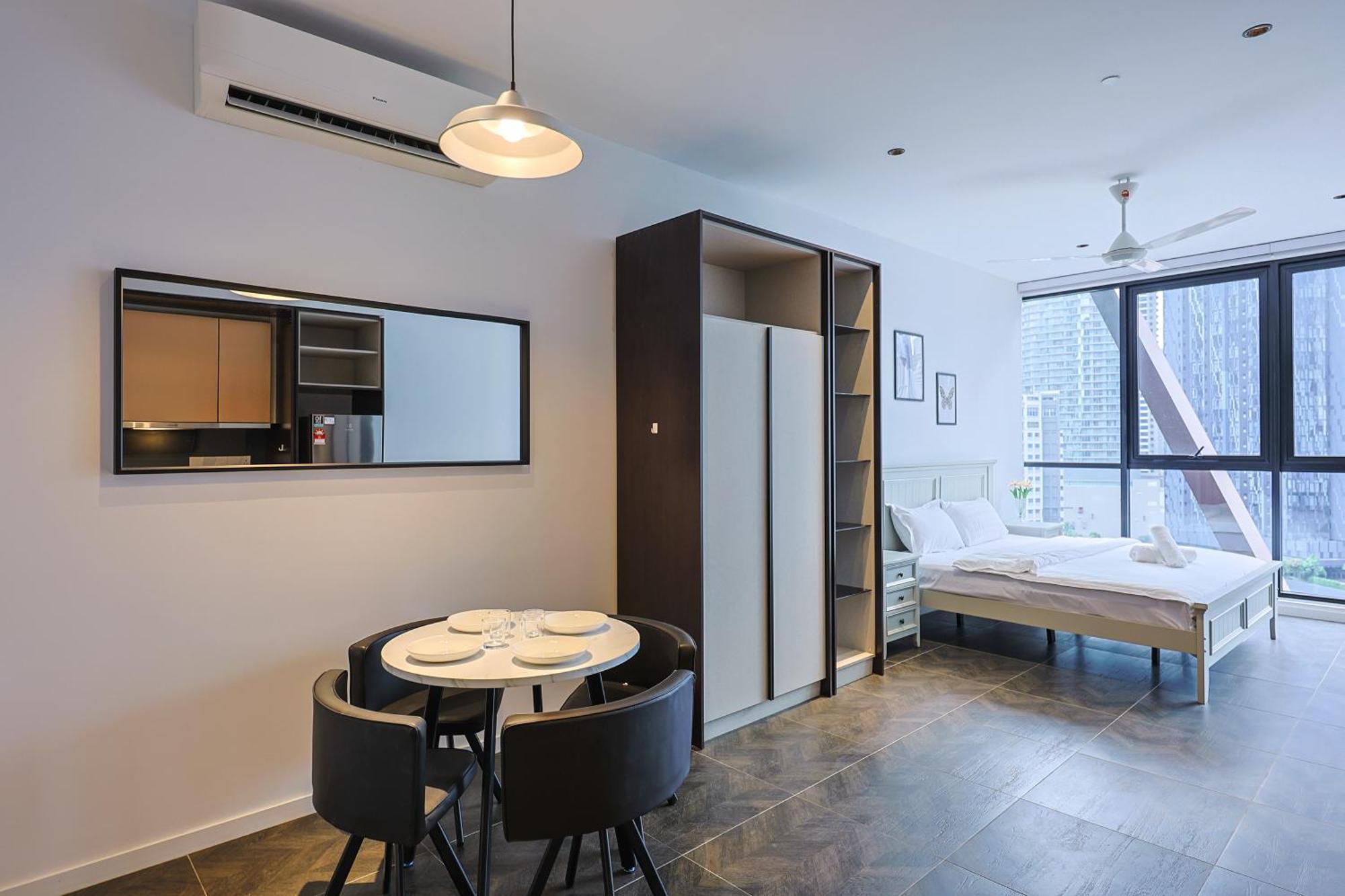 Borderless Swimming Pool - Invincible Twin Towers View - Free Wifi Apartment Kampong Gombak Utara Luaran gambar